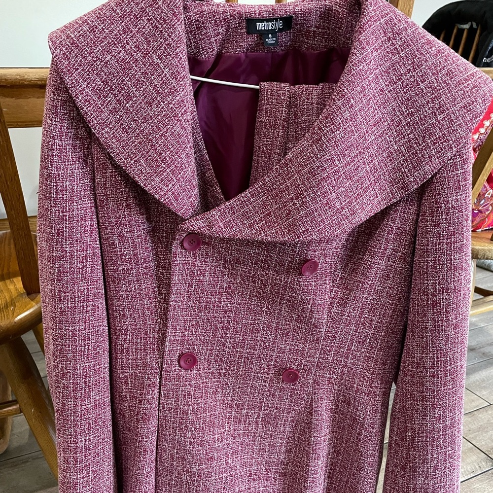 Women’s skirt suit